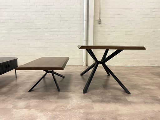 Ensemble de tables à manger (table à manger et table basse)