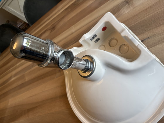 Image 1 of Old England hoek wastafel te koop