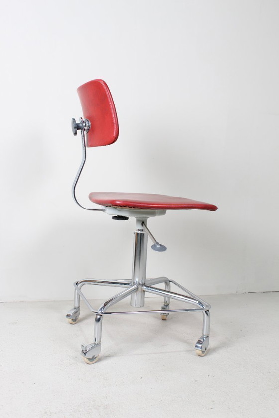 Image 1 of Red industrial vintage office chair