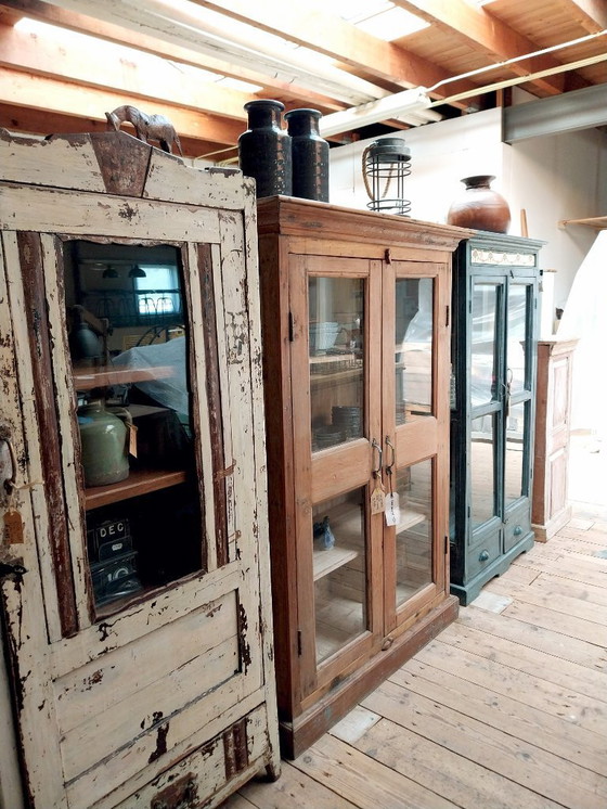 Image 1 of Vitrine/Bücherschrank aus Teakholz, Indien, 113 x 47 x 159 cm