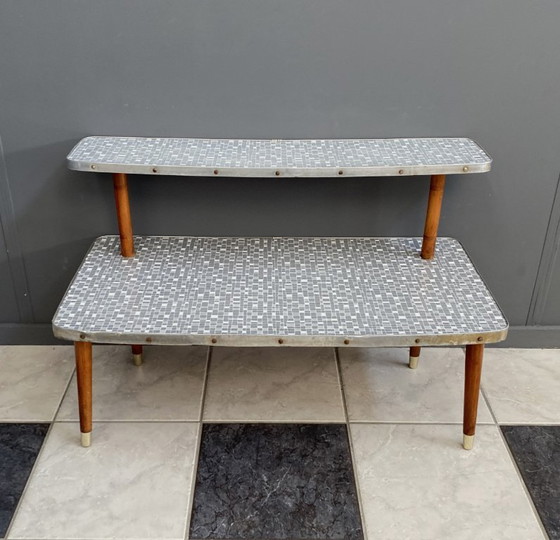 Grauer Formica-Pflanztisch aus den 1960er Jahren – Pflanzentisch, Wood (photo 7 of 8)