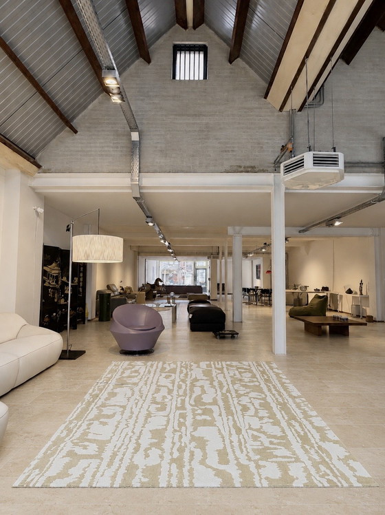 Image 1 of Tapis Brink and Campman Florence Broadhurst Waterwave Citron NEUF