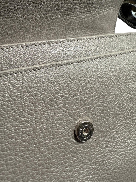 Image 1 of Yves Saint Laurent Sunset tas