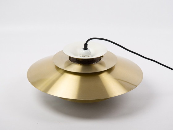 Danish vintage pendant lamp Jeka by Kurt Wiborg, 1980s, Aluminium, Gold (photo 4 of 10)