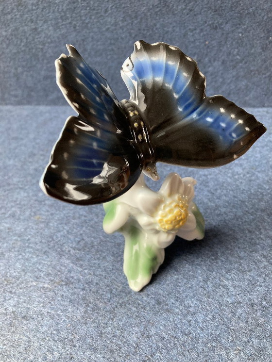 Image 1 of Porcelain figurine of a butterfly and gentian
