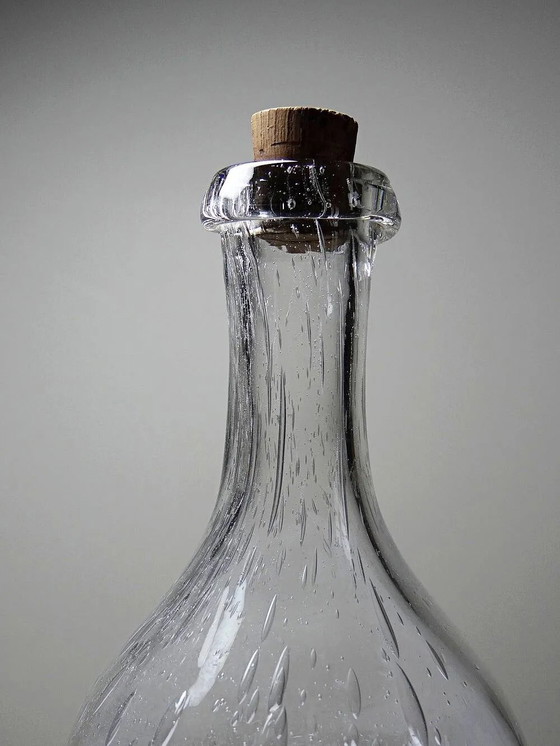 Grande bottiglia antica in vetro soffiato con bolle, inizio XX secolo. – Bicchieri e caraffe, Cristallo (photo 5 of 16)