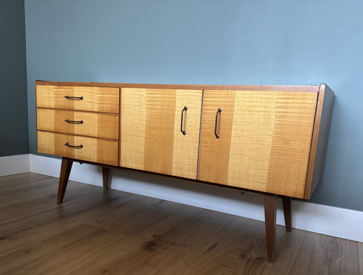 Vintage mid-century sideboard / sideboard