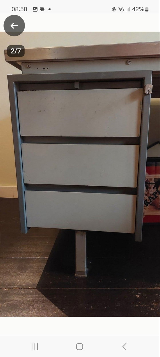 Industrieel mid century bureau, Metaal, Gepolijst staal, Grijs (foto 4 van 5)