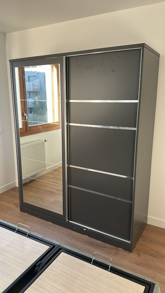Image 1 of Armoire portes coulissante avec livraison gratuite
