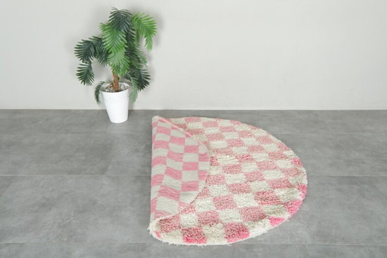 Image 1 of Tappeto rotondo berbero marocchino rosso fatto a mano, 200 cm x 200 cm