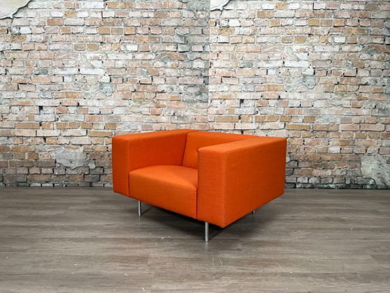 Image 1 of Moooi Bottoni fauteuil oranje