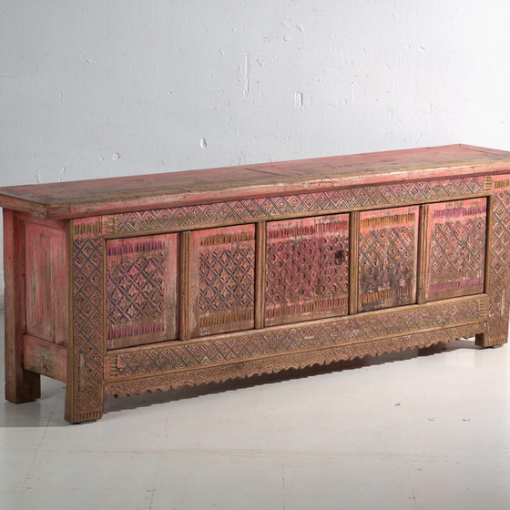 Antique low carved sideboard in fir wood – China, circa 1930 – Iron (photo 4 of 40)