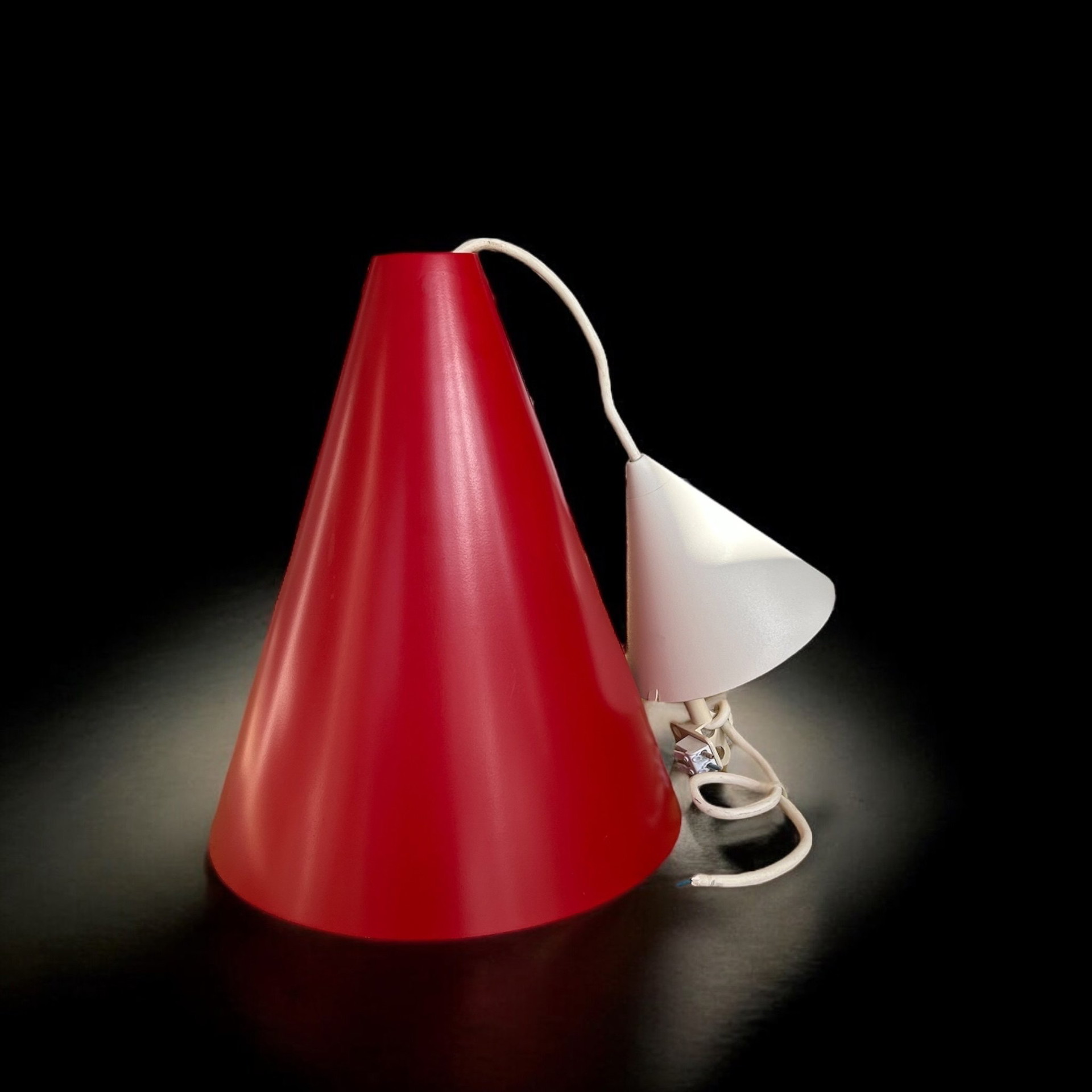 希少　廃盤　オールドイケア　IKEA 365+ Hotta ペンダントライト IKEA 365+ Hotta 30 Pendant Lamp - Red - A. Nilsson, H. Preutz & T