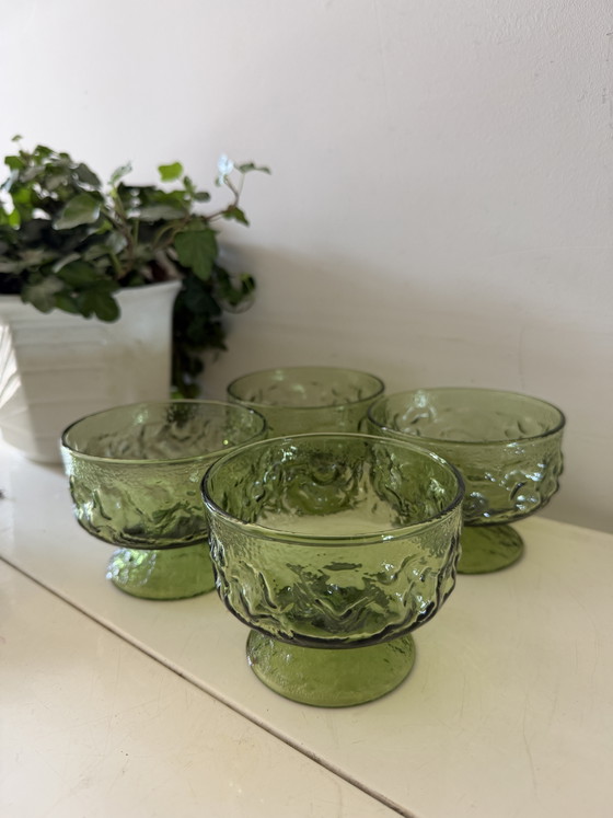 Ensemble de 4 coupes en verre italiennes vintage – Verres et carafes, Glass (photo 4 of 6)
