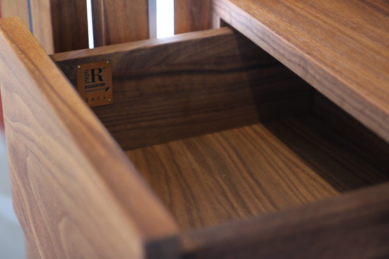 Image 1 of Vetrina Riva 1920 Vitrea