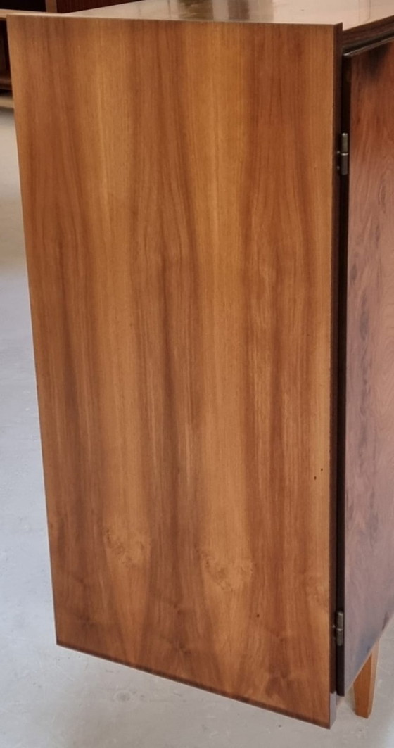 Image 1 of Tavola centrale di metà secolo