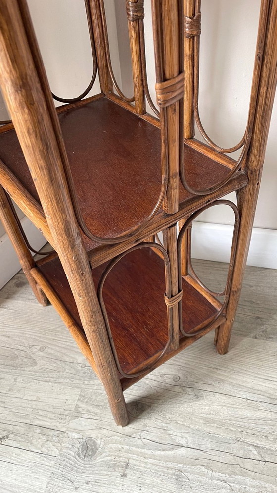 Vintage rattan bookcase shelf – Wood (photo 8 of 15)