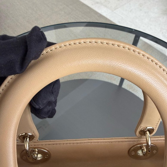 Image 1 of DIOR LADY MEDIUM - PELLE DI AGNELLO CANNAGE BEIGE MARRONE CINTURINO CON FINITURE ORO