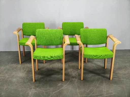 Ensemble de 4 fauteuils danois en chêne, par Magnus Olesen, années 1960