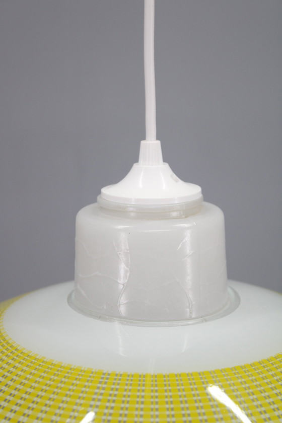 Image 1 of Lampada a sospensione in vetro anni '70, Cecoslovacchia