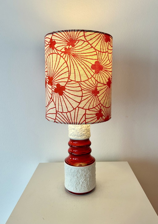 Draadloze tafellamp gemaakt van een vintage KPM-vaas - geschikt voor balkons