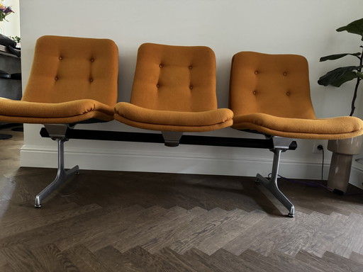 Banc de salle d'attente Artifort