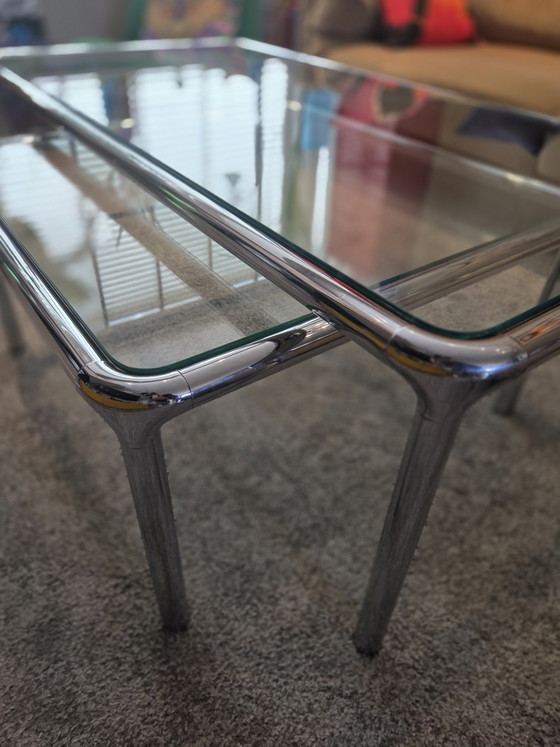 Image 1 of Ensemble de 2 grandes tables basses vintage style années 70, inspirées de l'ère spatiale