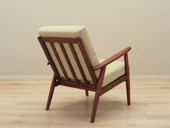 Image 1 of Fauteuil en teck, design danois, années 1970, production : Danemark