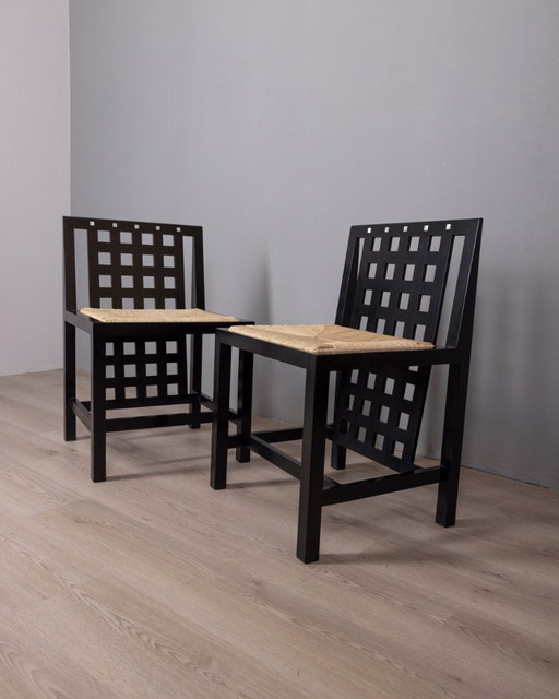 PAR DE SILLAS VINTAGE DE LA DÉCADA DE 1970, MODELO D.S.3, DISEÑADAS POR C.R. MACKINTOSH PARA CASSINA