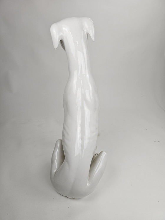 Image 1 of Galgo Cerámica blanca
