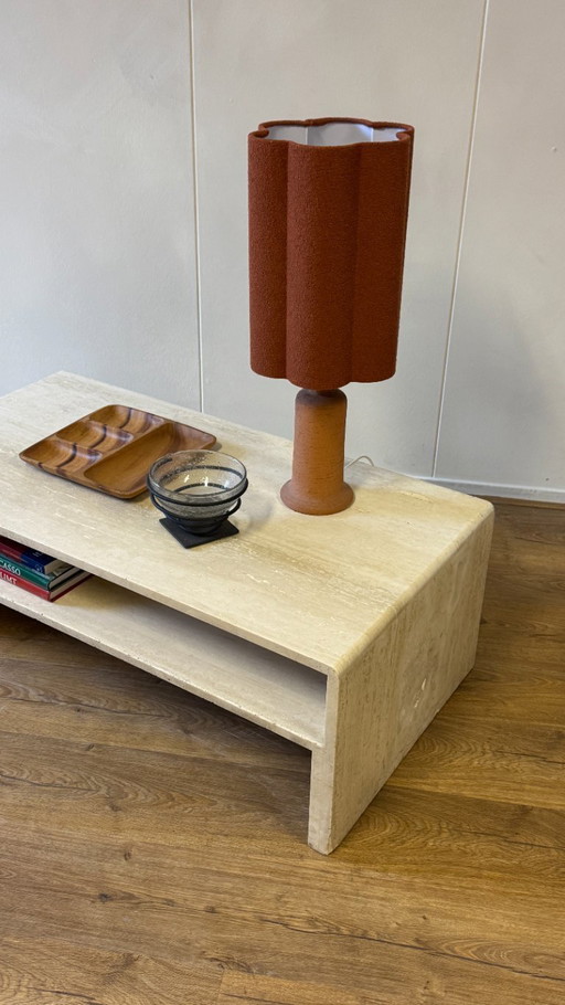 Tavolino da caffè rettangolare in travertino