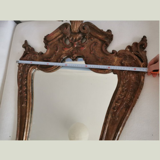 Image 1 of Antieke houten spiegel met hoorn des overvloeds - 17e-18e eeuw - gesneden