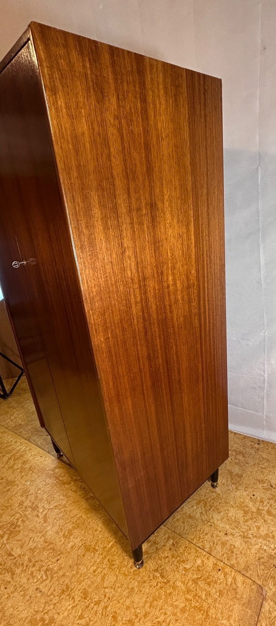 Image 1 of Armoire en teck vintage rétro du milieu du siècle par G Plan (E. Gomme) – Gamme Librenza, années 1950 Un exemple étonnant et rar