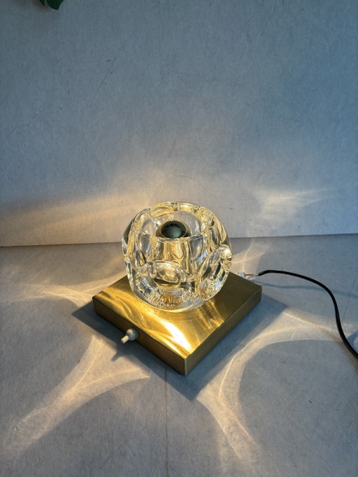 Lampada da tavolo o da parete vintage Peill & Putzler "Ice Cube" in cristallo.