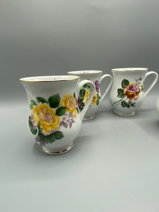4 tasses en porcelaine anglaise – Décor de roses jaunes et mauves – Bordure dorée – decoratieve objecten (photo 2 of 5)