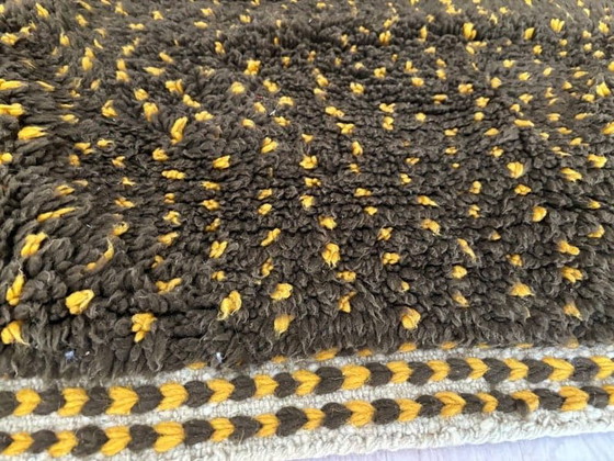 Image 1 of Berberkleed voor uw interieur, handgeweven, afmeting 2/3 m