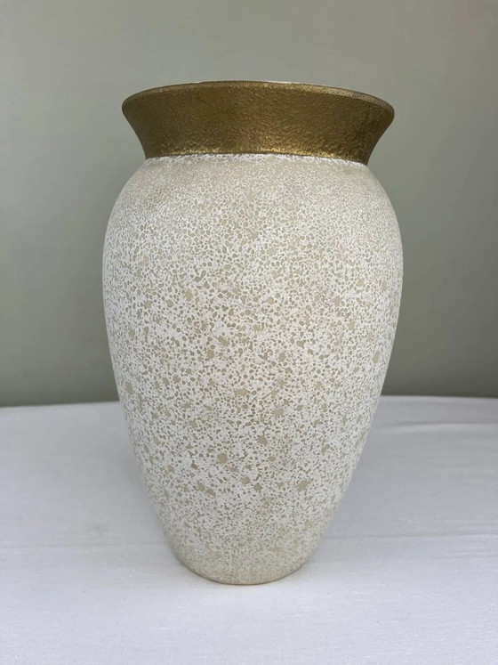 Vase émaillé moucheté crème avec bord doré, années 1970. – Scheurich W-Germany, Porcelain, Ceramic (photo 10 of 10)