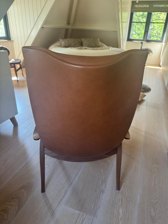 Image 1 of Silla Carl Hansen Signature con reposapiés FH429