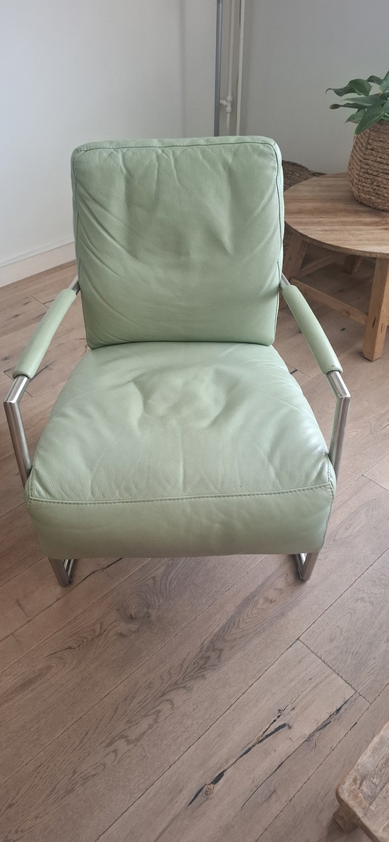 Image 1 of 2 fauteuils modernes et confortables