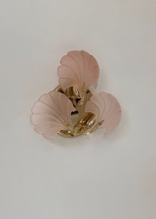 Applique vintage con conchiglie, vetro ambrato e ottone, Francia, 1970