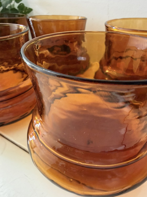 Ensemble de 6 verres à eau ambrés vintage – Verres et carafes, Glass (photo 3 of 5)
