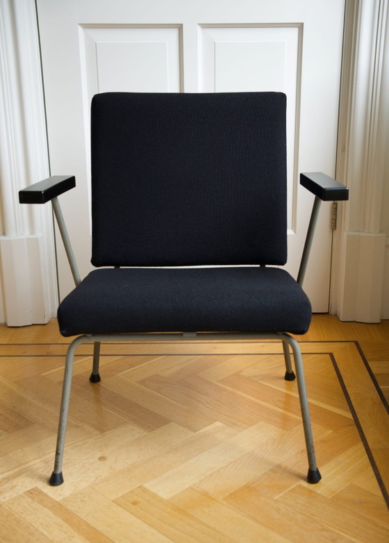 2x Gispen 1401 Fauteuil | Wim Rietveld | 1954 – Wool (photo 4 of 5)