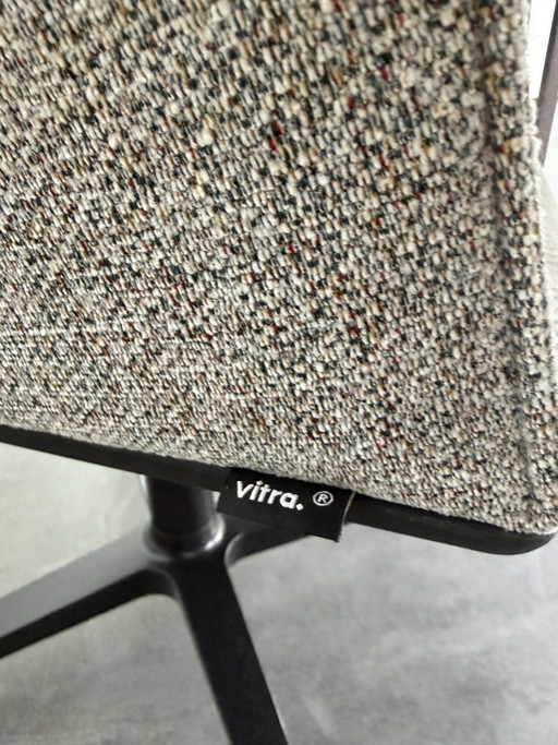 12 chaises Vitra Soft Shell