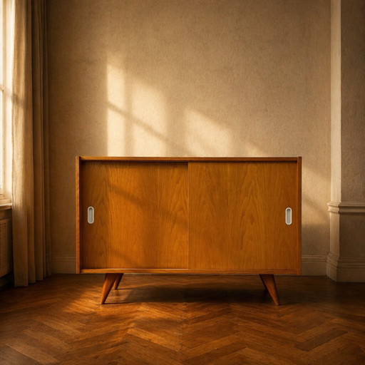 Cómoda de chapa de mediados de siglo Jiří Jiroutek U-452 años 60 Checoslovaquia