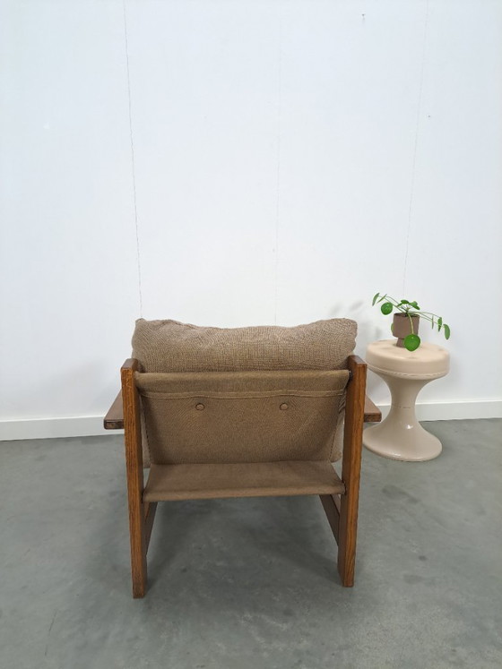 Image 1 of Bruin grijze fauteuil met eikenhouten frame