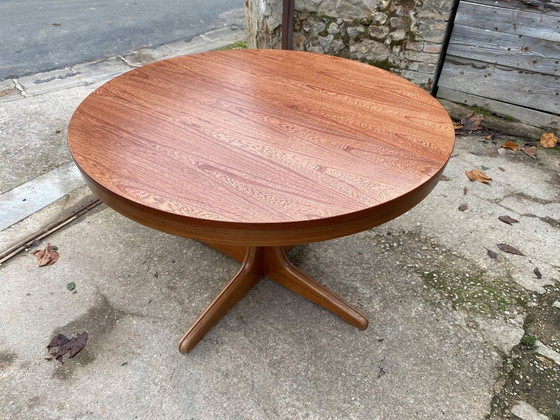 Image 1 of Scandinavian extendable round teak table, 115cm diameter, 152cm length, an70