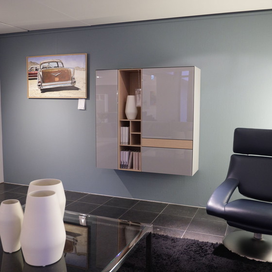 Image 1 of Spectral Ameno hangkast