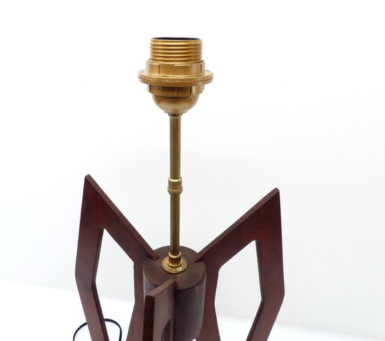Grande Lampada Scultorea a Treppiede in Legno Tinto, Linee a Compasso – Anni 1960-70 – Lampade da tavolo (photo 8 of 10)