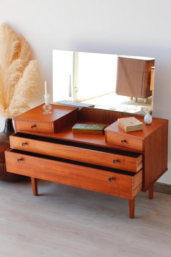 Image 1 of Vintage teakhouten kaptafel Avalon - Scandinavisch design uit het midden van de 20e eeuw
