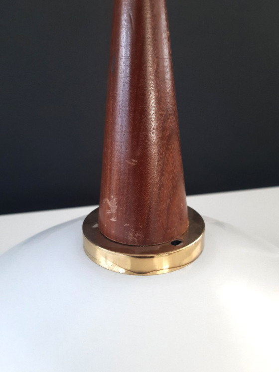 Image 1 of Vintage melkglazen hanglamp met hout, 1960s, mcm lamp, minimalistisch hallamp zwart wit glas